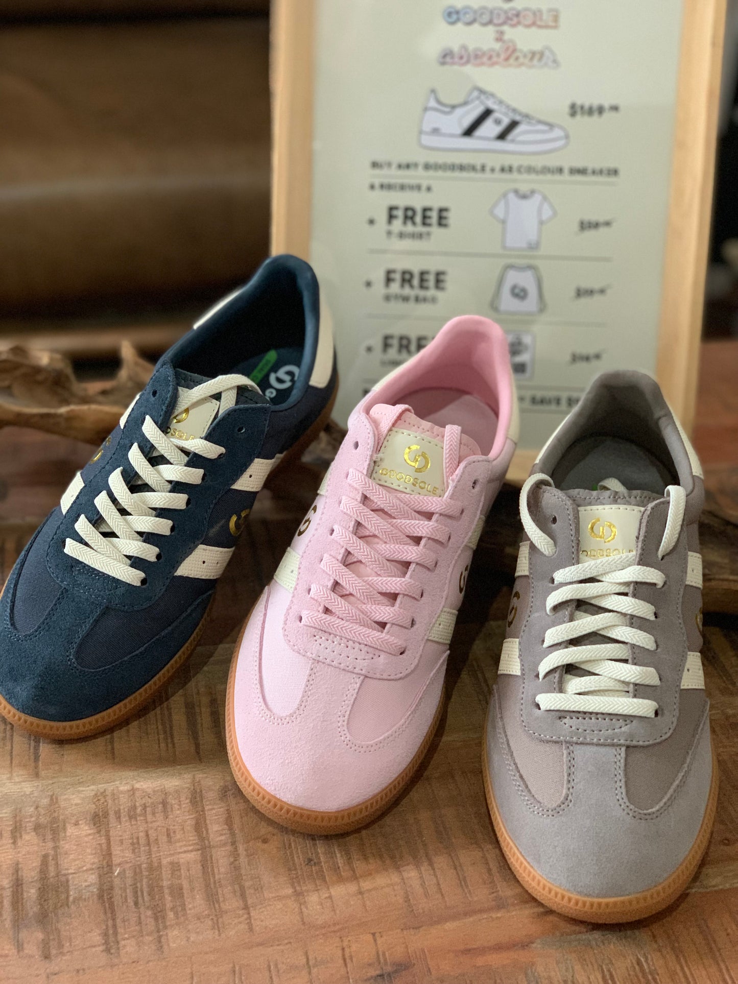 2001 PARALLEL - Pink