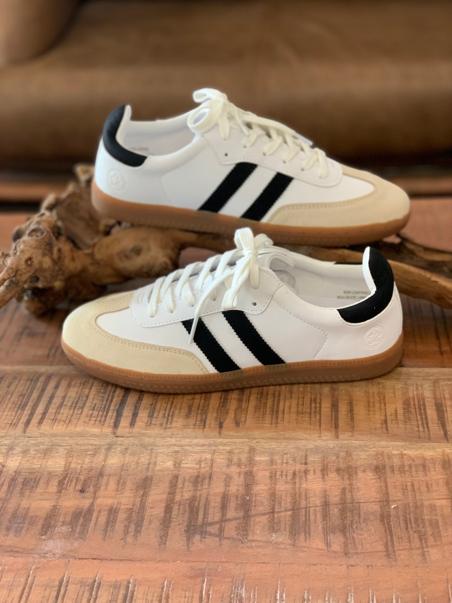 Swift - White Sneaker