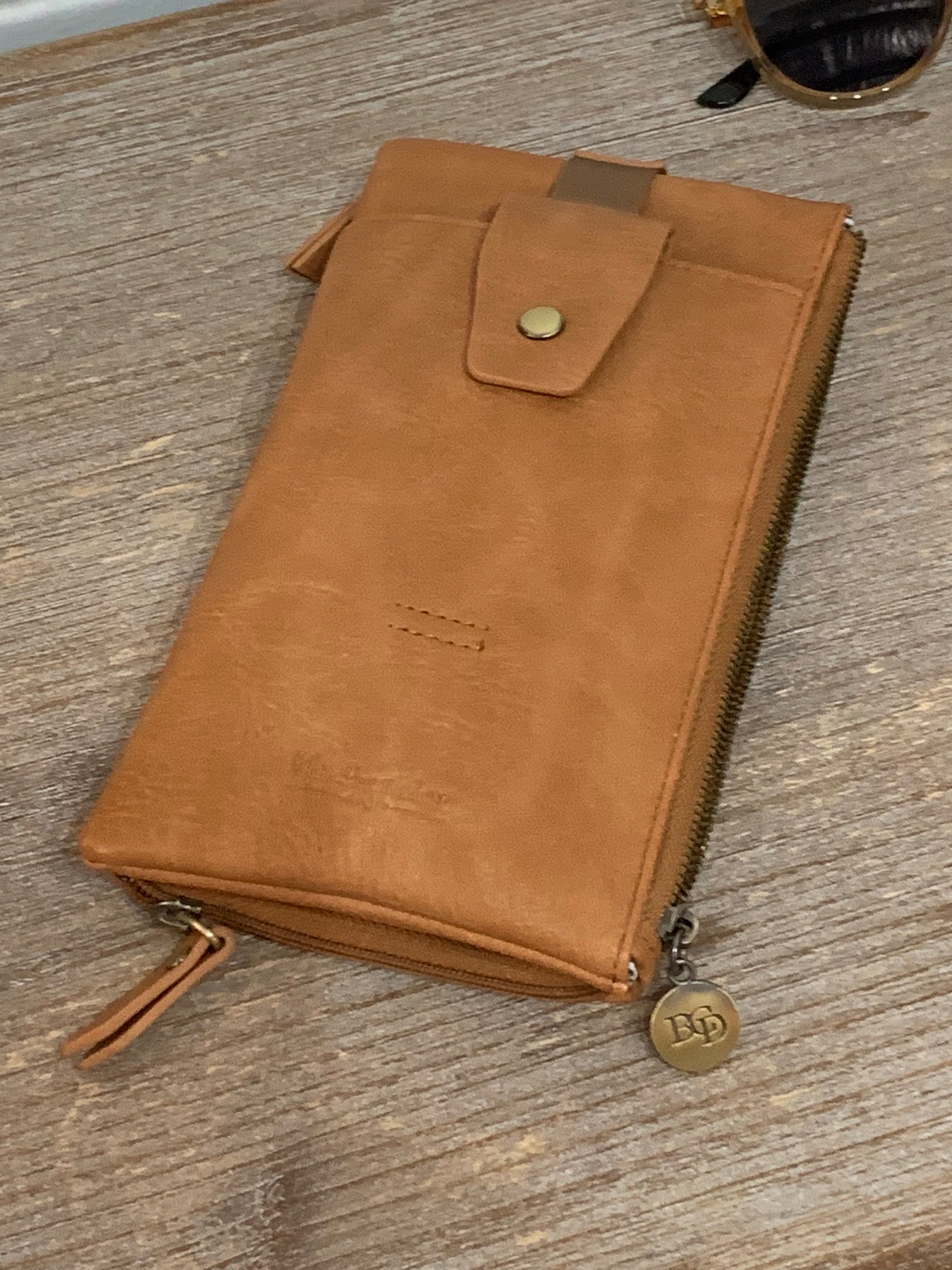 Crossbody iPhone /wallet/ double glass case - Tan