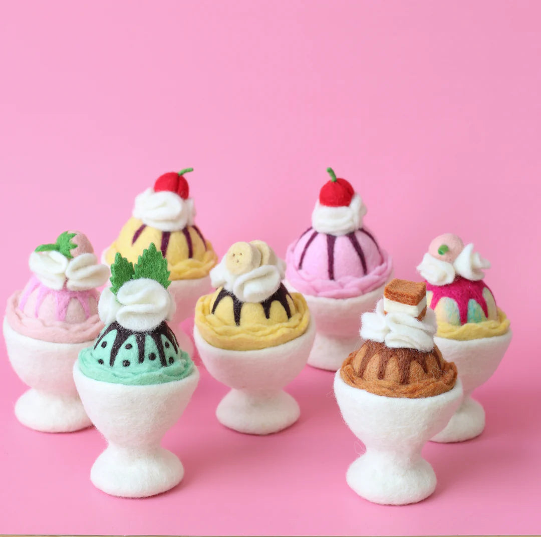 Juni Moon - Sundaes