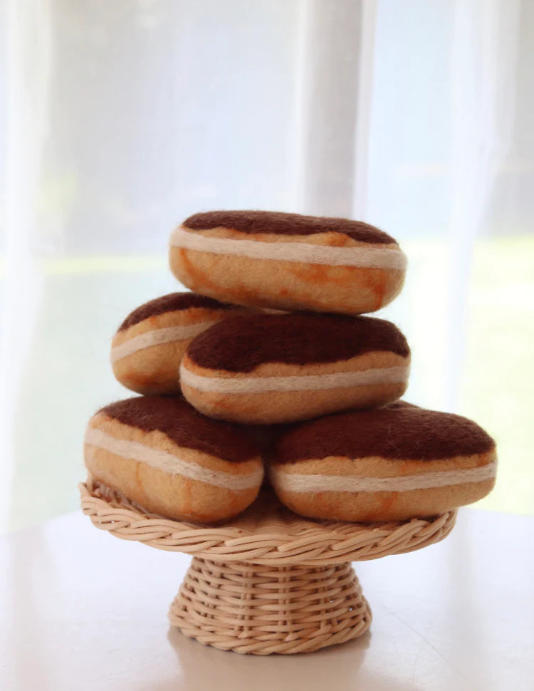Chocolate Eclairs