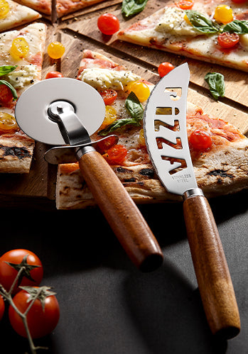 Fromagerie Pizza Knives 2pc