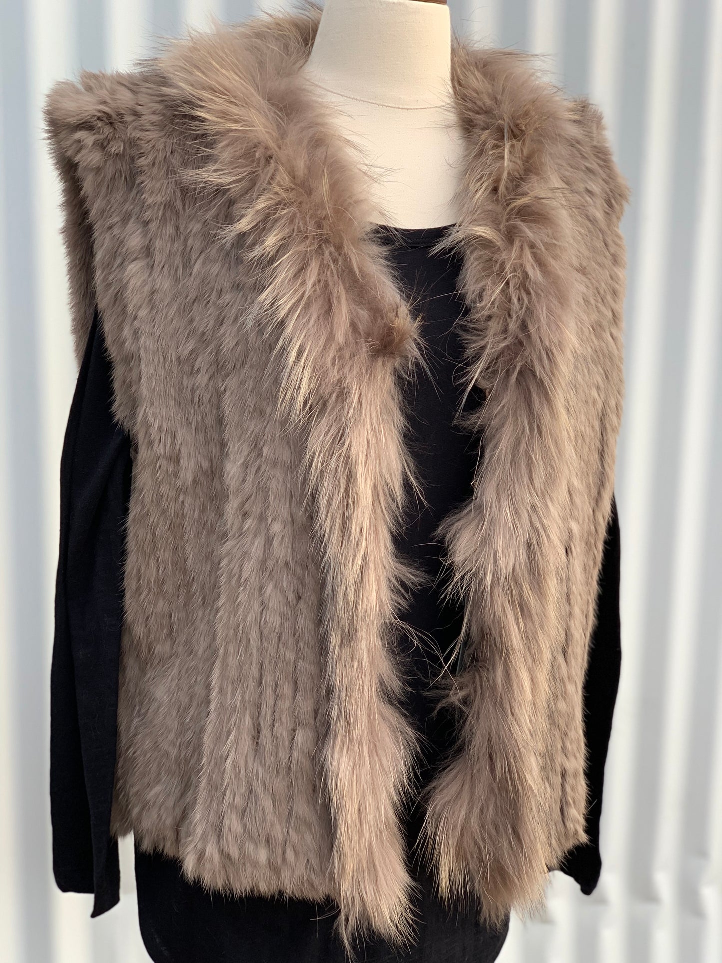 Rabbit Fur Vest - Short