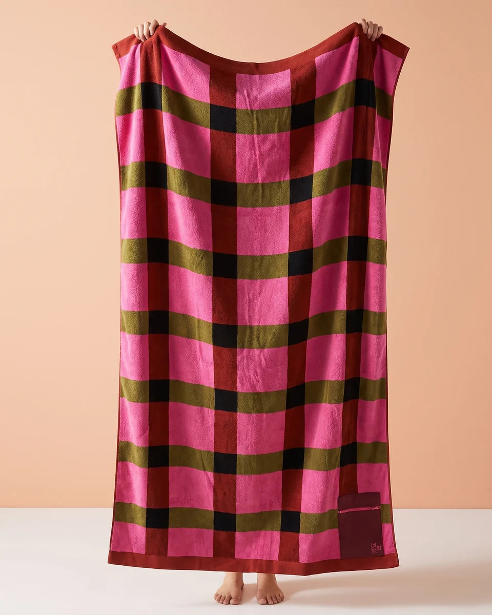 THE RESORT
Beach Towel