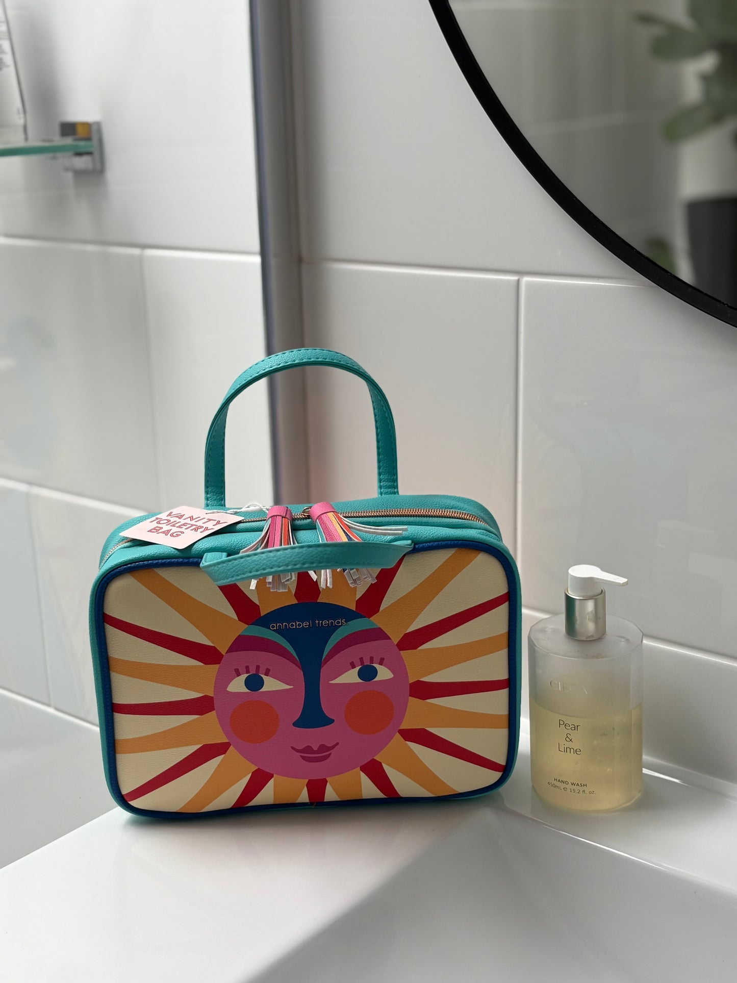 Annabel Trends Fiesta Toiletry Bag